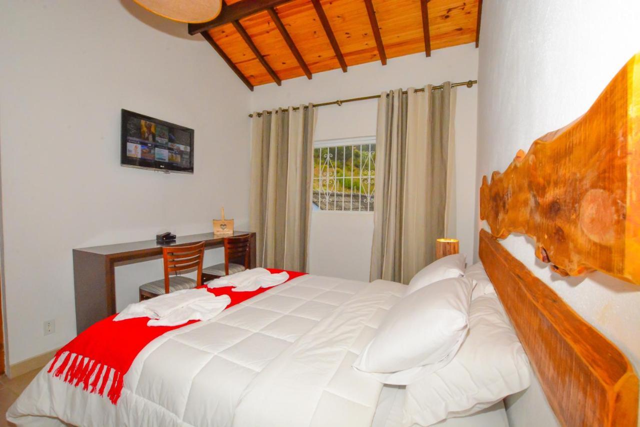 Maison Bleue Suites Монти-Верди Экстерьер фото